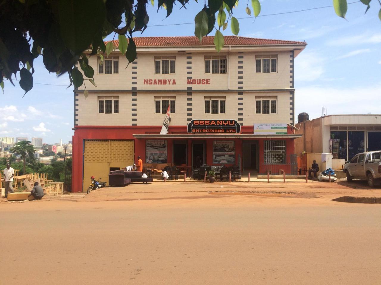 The Five Horsemen Kampala Exterior foto